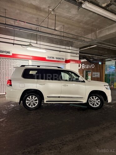 Toyota Land Cruiser 2018, 68,700 km - 4.0 l - Bakı