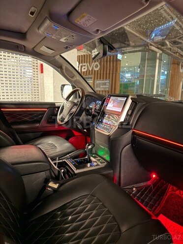 Toyota Land Cruiser 2018, 68,700 km - 4.0 l - Bakı