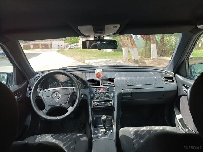 Mercedes C 200 1998, 330,000 km - 2.0 л - Sumqayıt