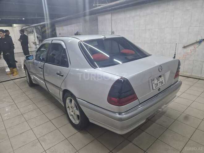 Mercedes C 240 1999, 325,000 km - 2.4 l - Bakı