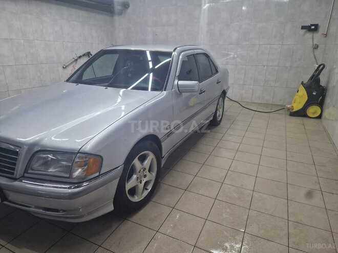 Mercedes C 240 1999, 325,000 km - 2.4 l - Bakı