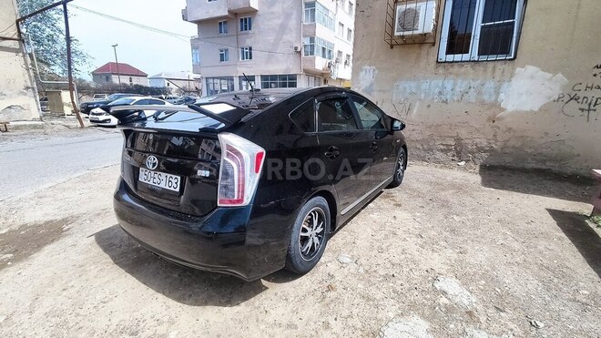 Toyota Prius 2014, 176,000 km - 1.8 l - Bakı