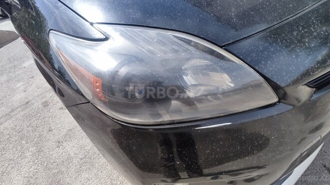 Toyota Prius 2014, 176,000 km - 1.8 l - Bakı