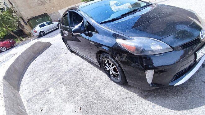 Toyota Prius 2014, 176,000 km - 1.8 l - Bakı