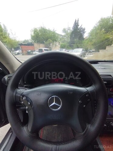Mercedes C 220 d 2003, 716,000 km - 2.2 l - Bakı