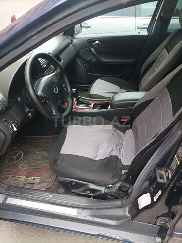 Mercedes C 220 d 2003, 716,000 km - 2.2 l - Bakı