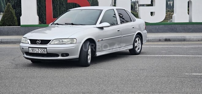 Opel Vectra 2000, 250,000 km - 2.0 l - Gəncə