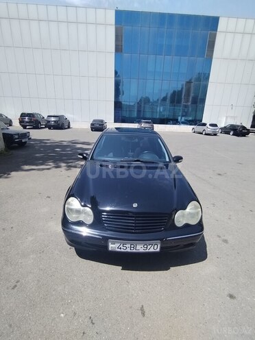 Mercedes C 180 2001, 262,000 km - 2.0 l - Mingəçevir