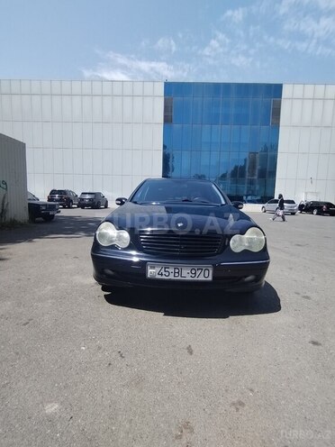 Mercedes C 180 2001, 262,000 km - 2.0 l - Mingəçevir