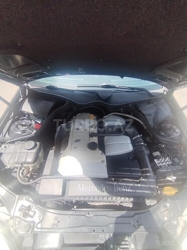Mercedes C 180 2001, 262,000 km - 2.0 l - Mingəçevir