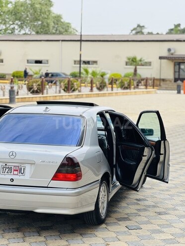 Mercedes C 230 1998, 215,382 km - 2.3 l - İmişli