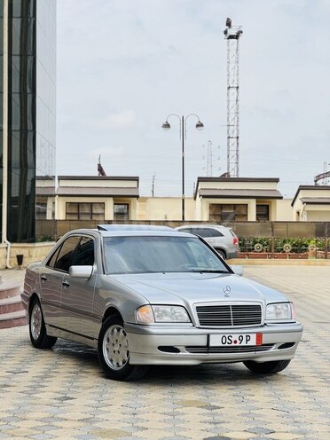 Mercedes C 230 1998, 215,382 km - 2.3 l - İmişli