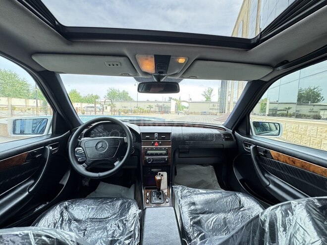 Mercedes C 230 1998, 215,382 km - 2.3 l - İmişli