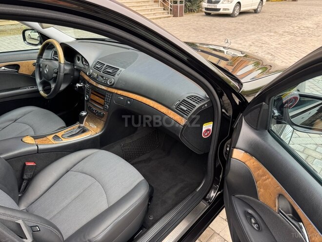 Mercedes E 250 2008, 275,424 km - 2.5 l - Bakı