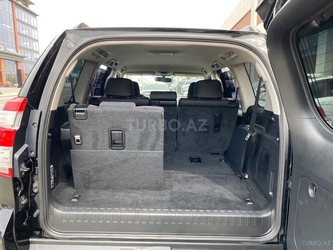 Toyota Land Cruiser Prado-10