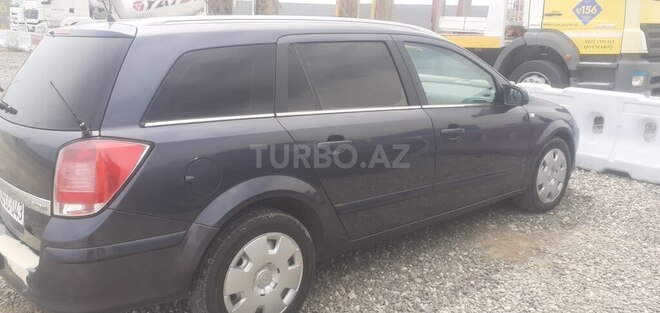 Opel Astra 2006, 327,000 km - 1.9 l - Bakı
