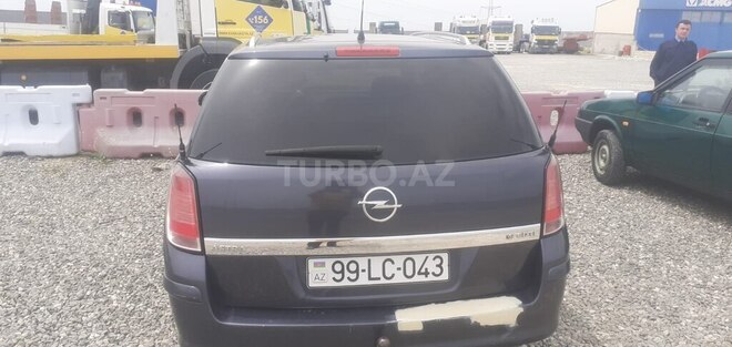 Opel Astra 2006, 327,000 km - 1.9 l - Bakı