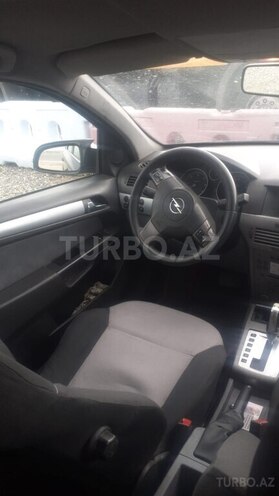 Opel Astra 2006, 327,000 km - 1.9 l - Bakı