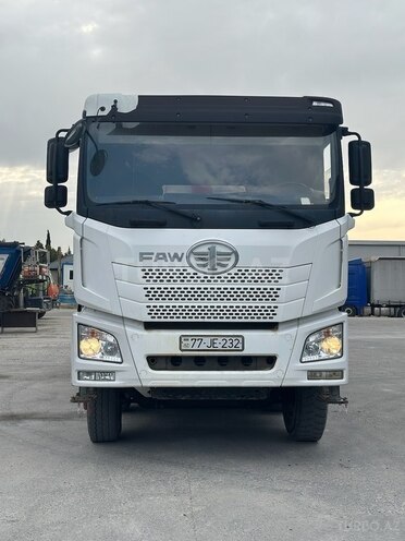 FAW J6P dumper 8x4 2019, 131,000 km - 12.0 l - Bakı