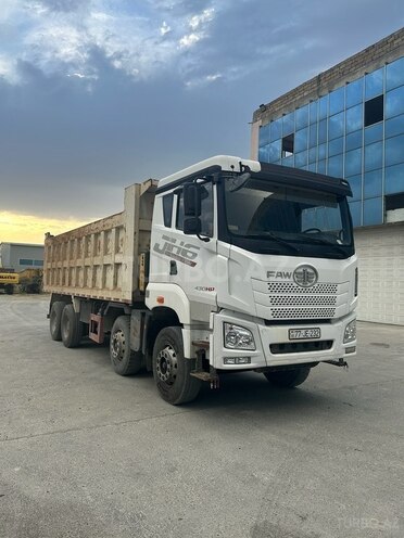 FAW J6P dumper 8x4 2019, 131,000 km - 12.0 l - Bakı