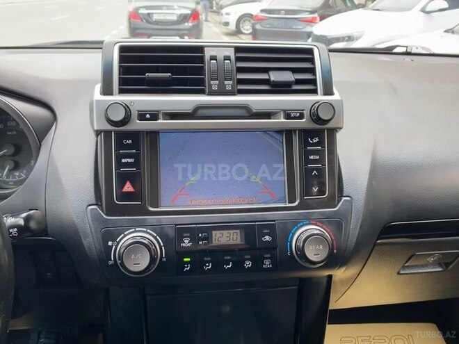 Toyota Land Cruiser Prado-15