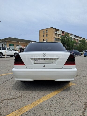 Mercedes C 220 d 1997, 422,000 km - 2.2 l - Bakı