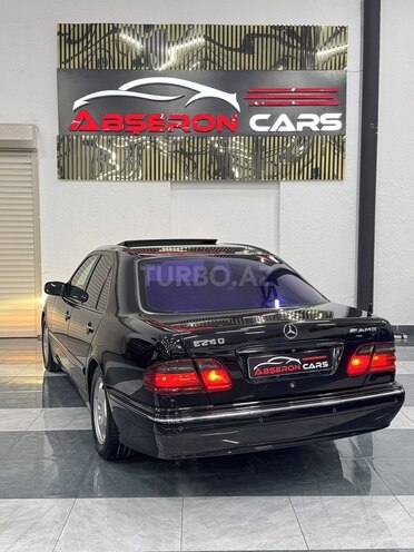 Mercedes E 240 1999, 166,000 km - 2.4 l - Sumqayıt
