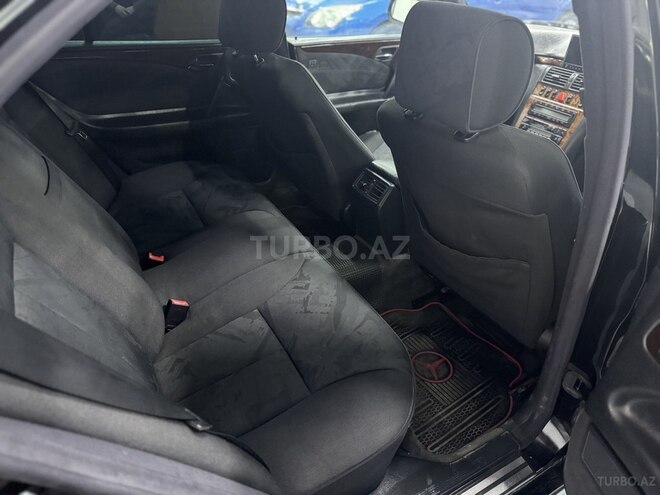 Mercedes E 240 1999, 166,000 km - 2.4 l - Sumqayıt