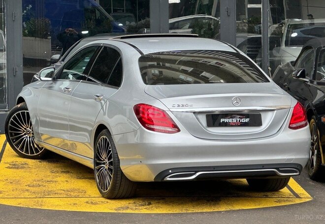 Mercedes C 220 d 2016, 155,000 km - 2.2 l - Bakı
