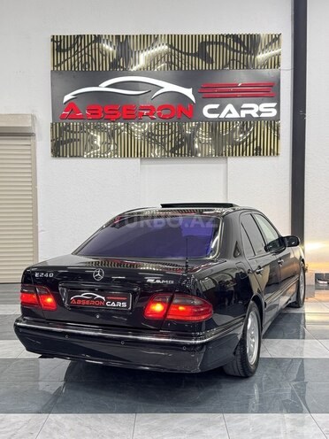Mercedes E 240 1999, 166,000 km - 2.4 l - Sumqayıt