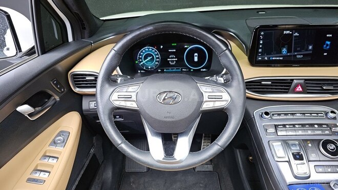 Hyundai Santa Fe 2023, 31,700 km - 1.6 l - Bakı