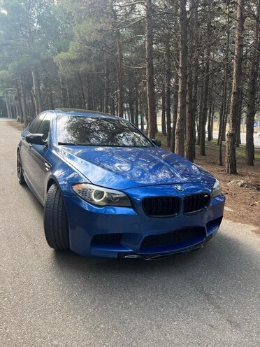 BMW M5 2012, 135,000 km - 4.4 l - Bakı
