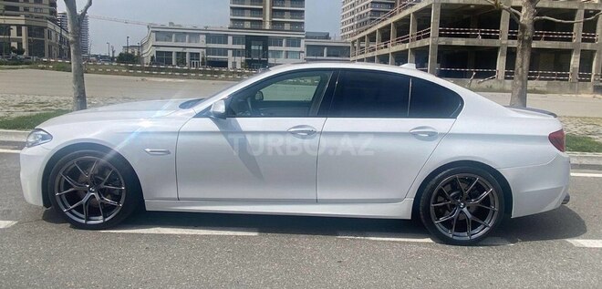 BMW 528 2015, 201,000 km - 2.0 l - Bakı