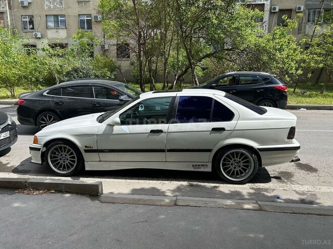 BMW 318 1997, 417,000 km - 1.8 l - Bakı