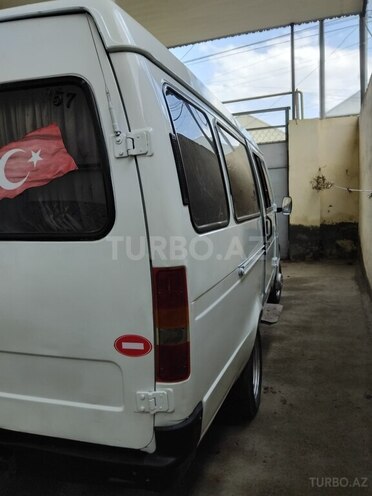 GAZ  1997, 250,000 km - 2.4 л - Gəncə