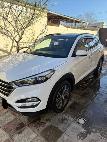 Hyundai Tucson 2015, 68,000 km - 1.7 l - Sumqayıt