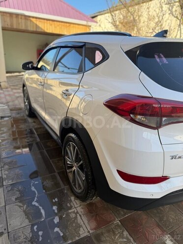 Hyundai Tucson 2015, 68,000 km - 1.7 l - Sumqayıt