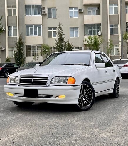 Mercedes C 230 1999, 356,000 km - 2.3 l - İmişli