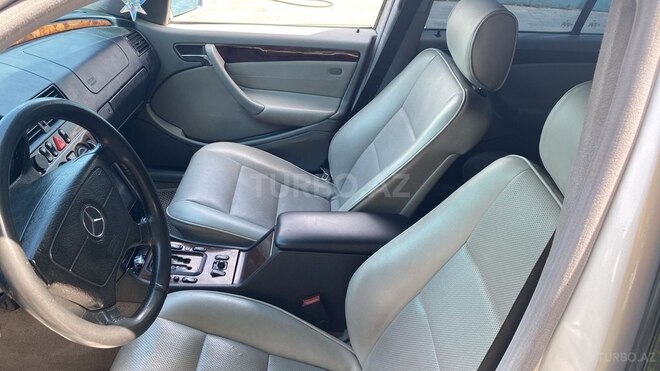 Mercedes C 200 2000, 389,000 km - 2.0 l - Ağdaş