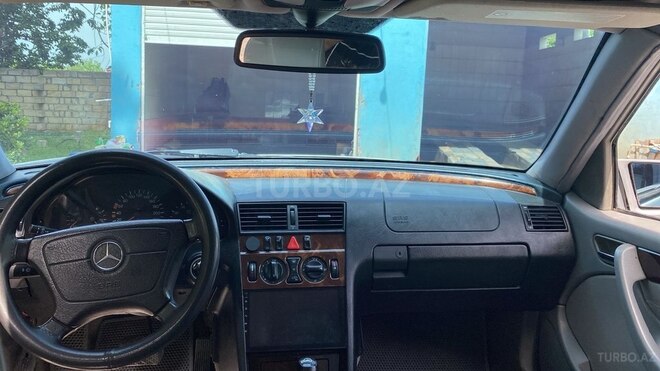 Mercedes C 200 2000, 389,000 km - 2.0 l - Ağdaş