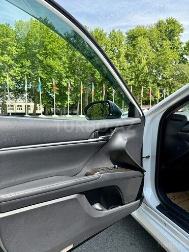 Toyota Camry 2021, 102,000 km - 2.5 л - Mingəçevir