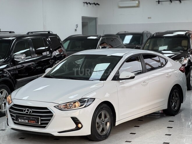 Hyundai Avante 2016, 194,000 km - 1.6 l - Bakı