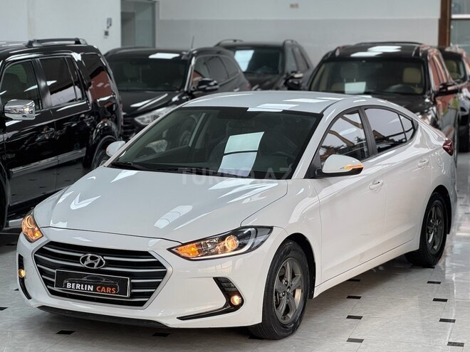 Hyundai Avante 2016, 194,000 km - 1.6 l - Bakı