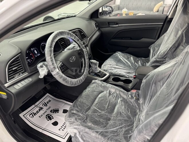 Hyundai Avante 2016, 194,000 km - 1.6 l - Bakı