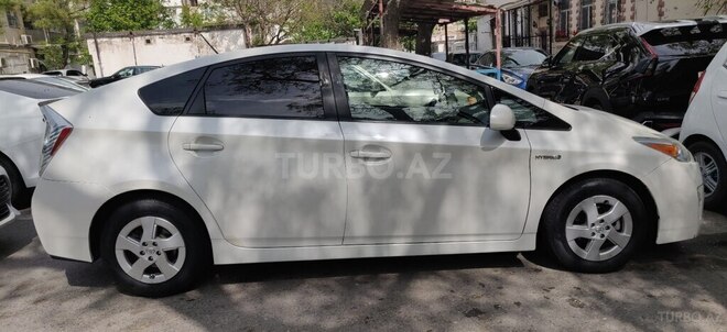 Toyota Prius 2010, 185,000 km - 1.8 l - Bakı