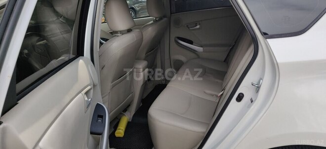 Toyota Prius 2010, 185,000 km - 1.8 l - Bakı