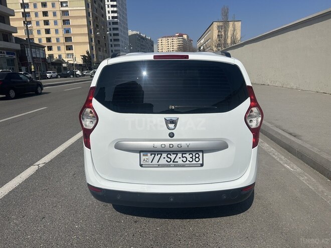 Dacia Lodgy 2016, 197,000 km - 1.5 л - Bakı