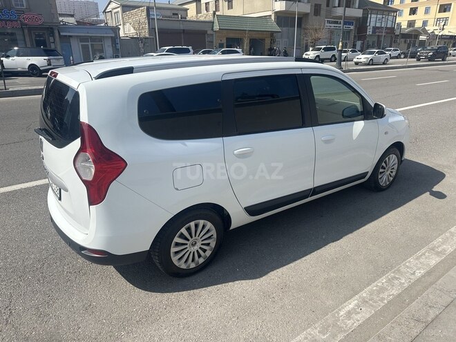 Dacia Lodgy 2016, 197,000 km - 1.5 л - Bakı