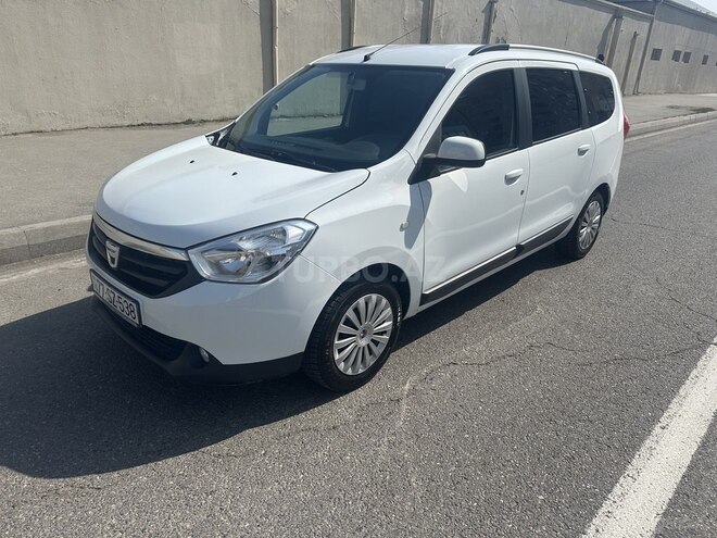 Dacia Lodgy 2016, 197,000 km - 1.5 л - Bakı