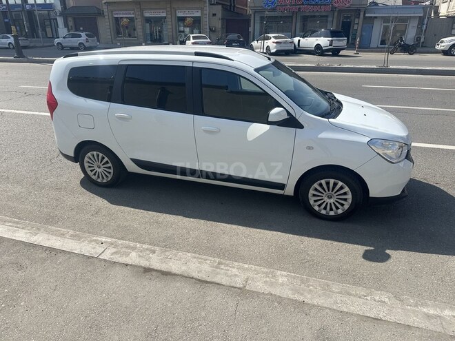 Dacia Lodgy 2016, 197,000 km - 1.5 л - Bakı